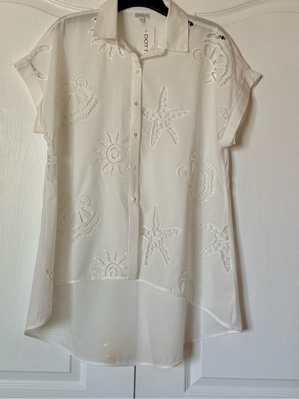 Dotti White Embroidered Button-Down Shell & Starfish Top